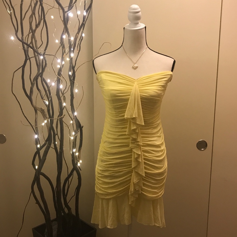 NWOT BCBG MaxAzria lemon chiffon ruched dress - M